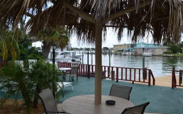 Surf n Sand Motel
