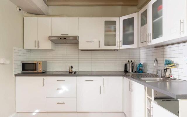 Backpackers House