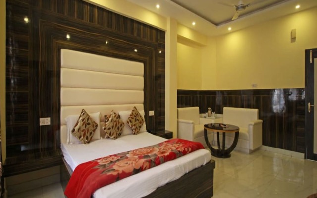 Hotel Maa Gayatri