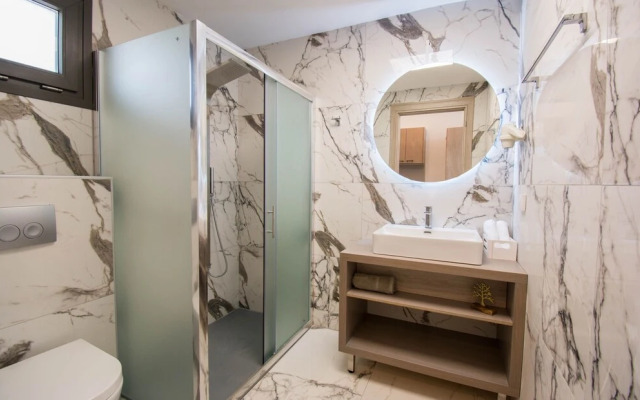 Ebenus Suites by Checkin