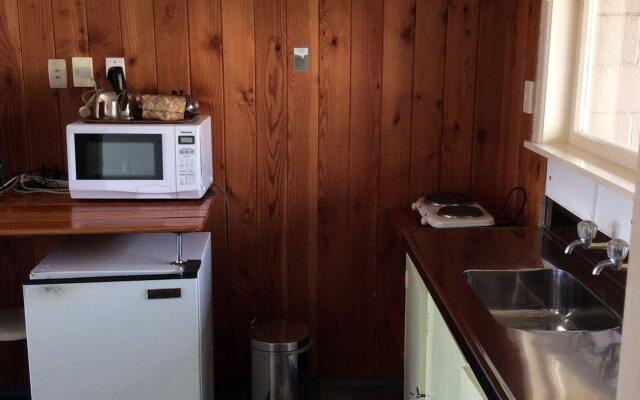 Hicks Bay Motel Lodge