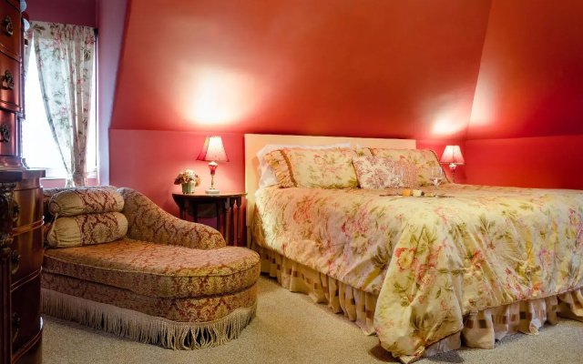 Carisbrooke Inn