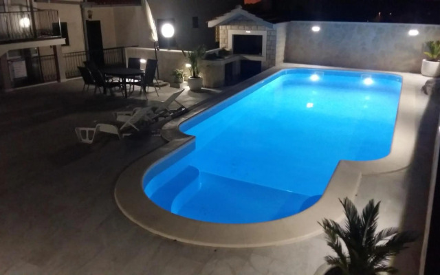Apartments Ante