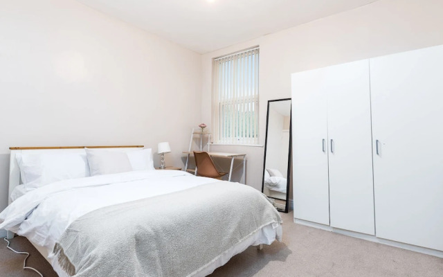 Lovely 2 bed House in Nottingham