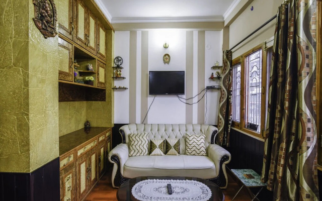 Oyo Home 22653 Fancy 3bhk