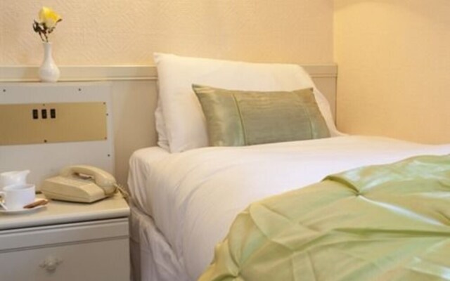Beechwood Close Hotel