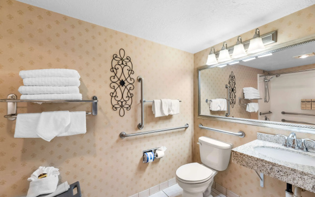 Best Western Plus Abbey Inn