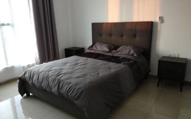 Premier Executive Apartment - The Ivy, East Legon
