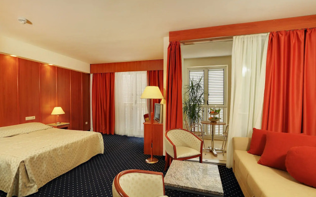 Marko Polo Maradiso Hotel by Aminess