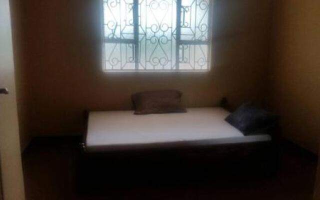 Volunteer-4-Life Hostel 2
