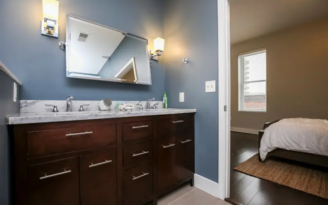 Printers Alley by YouRent