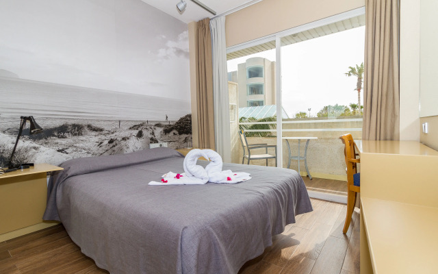 Eix Platja Daurada Hotel & Spa
