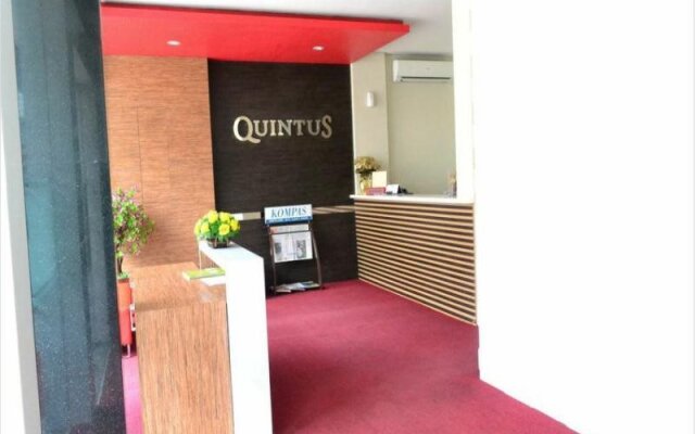 Quintus Hotel
