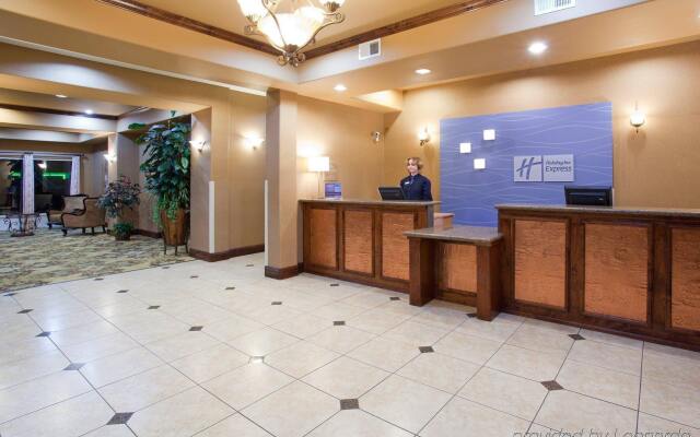 Holiday Inn Express Bernalillo by IHG