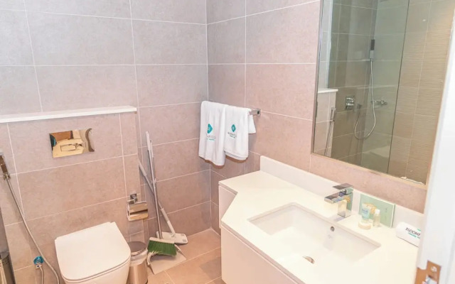 Bloomfields Spacious STU in Thalassa