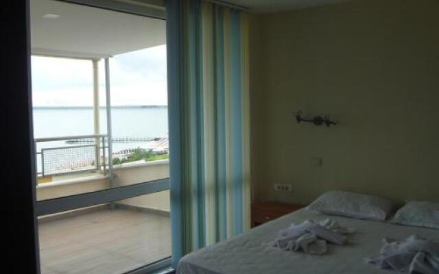 Apartments Lucky Complex Ravda