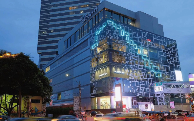 S30 Sukhumvit Hotel