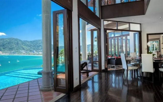 Grand Sea View 5BR Villa Sukadara Patong