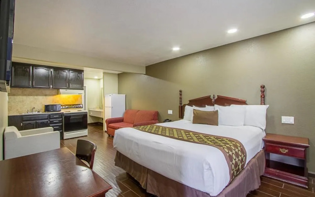 Discovery Inn Ukiah