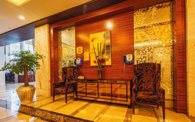 Jin Jiang Royal Palace Hotel