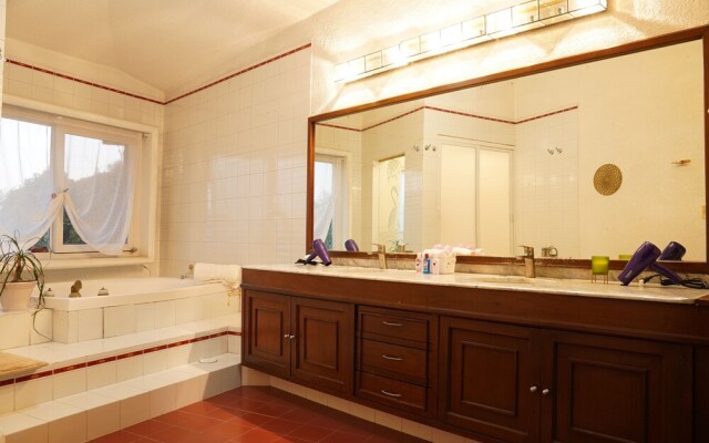 Hotel Boutique SPA Cerema