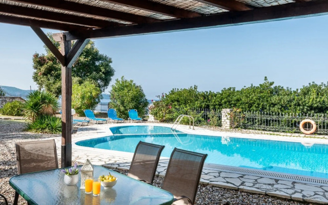 Four-Bedroom Villa Alexandros
