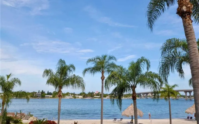 Isla Bahia Vista 10-425