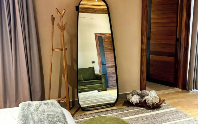 Serenzzo Hotel & Cuisine