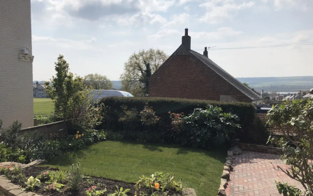 Clara Cottage