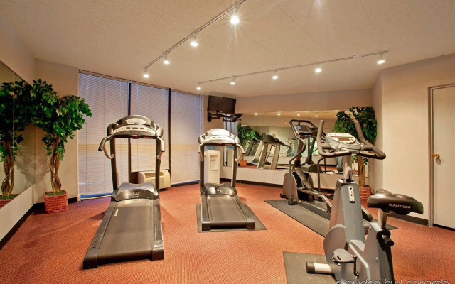 Holiday Inn Rockford by IHG