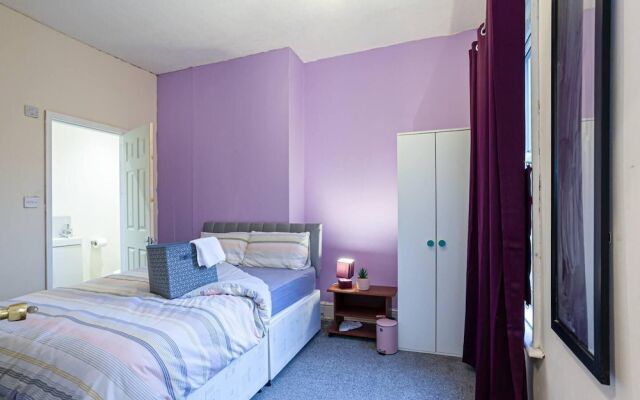 Captivating 5-bed House in Horwich Bolton