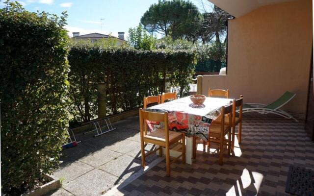 Spacious Villa With Private Garden and Shared Pool