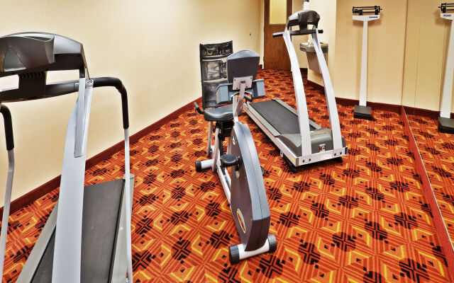 Spark by Hilton Catoosa