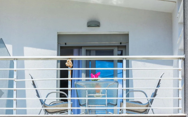 Nymphes Deluxe Accommodation