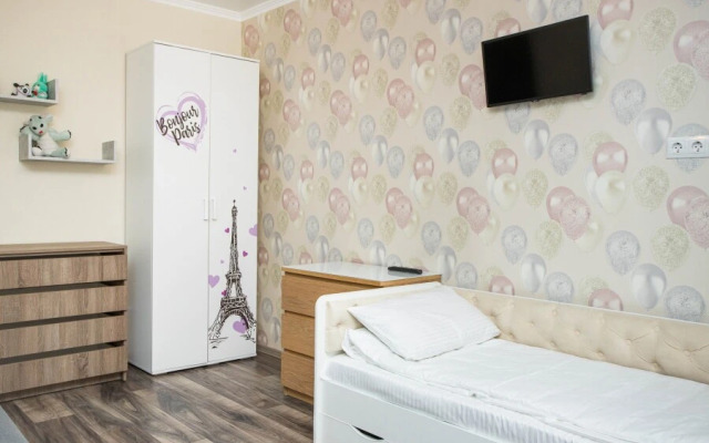 Поделам на Елизаветинской 4