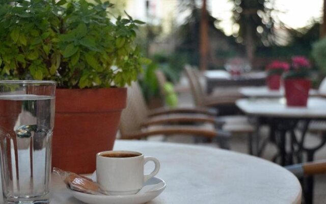 Hotel Messini