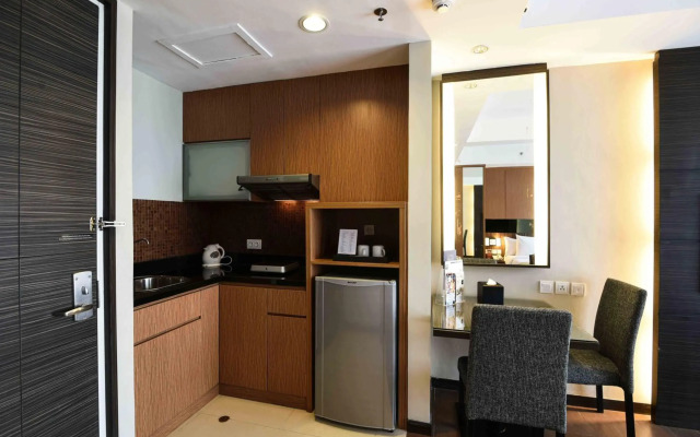 The Malibu Suites Balikpapan by Sissae Living