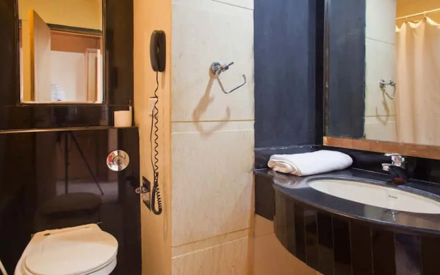 Hotel Rukmini Reviera