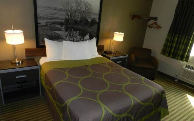Super 8 Fremont Ne