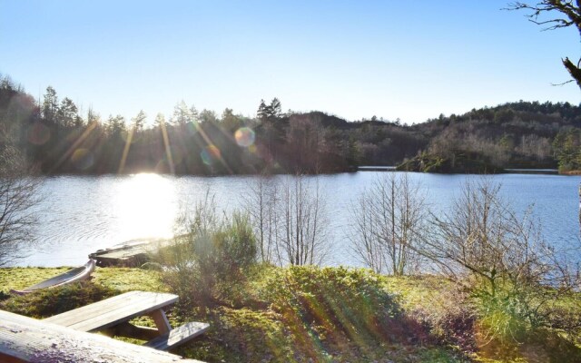 Awesome Home in Lyngdal With 4 Bedrooms