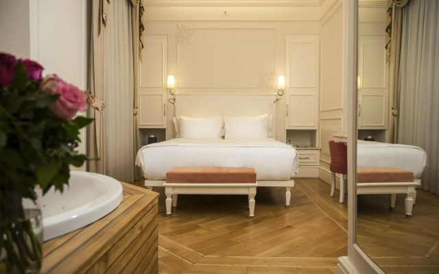 Corinne Art & Boutique Hotel