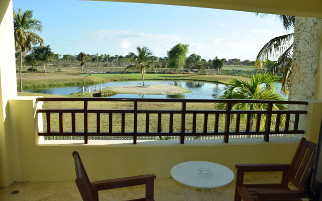 Sunset boutique hotel  All-Suites