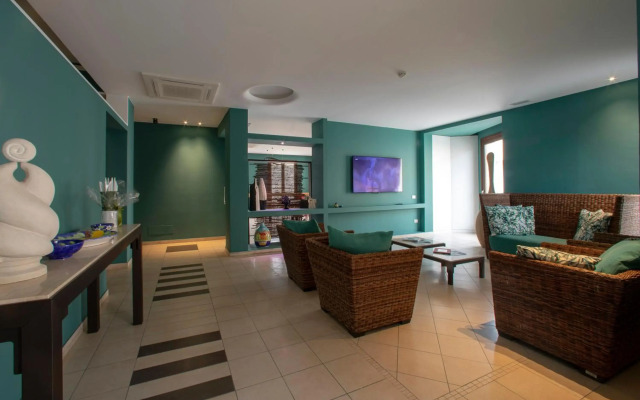 Insula Hotel