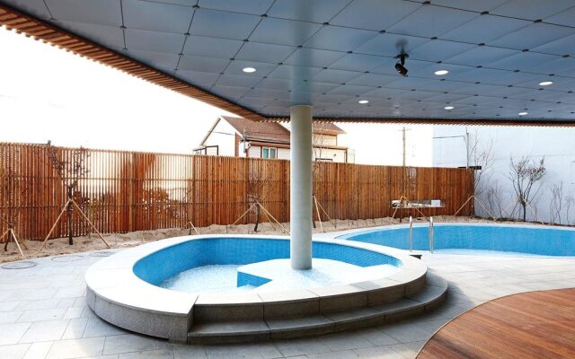 Healing Turn Condo