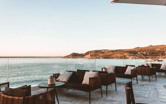 Apollo Resort