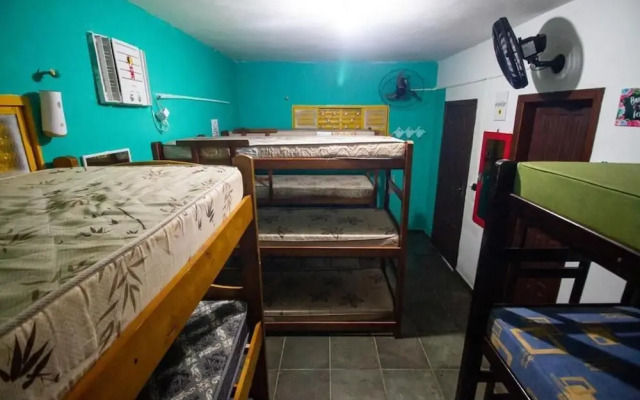 Farah Surf Hostel