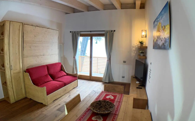 ILIA House