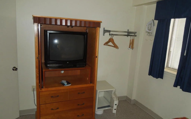 Sun and Sand Resort Oceanfront Suites