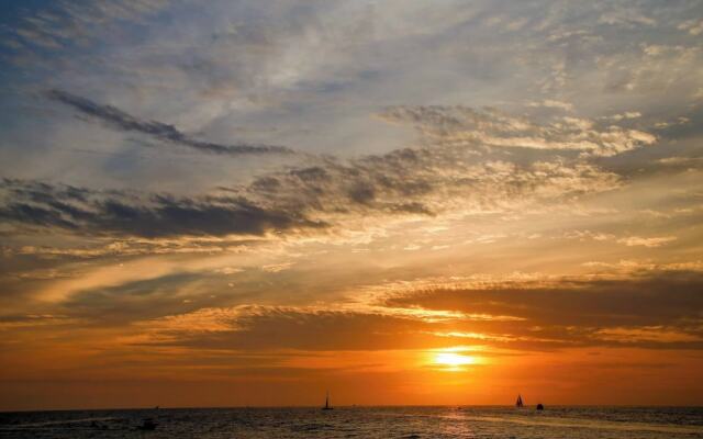 Cabo Pedregal Condo: Ocean View & 2 Infinity Pools