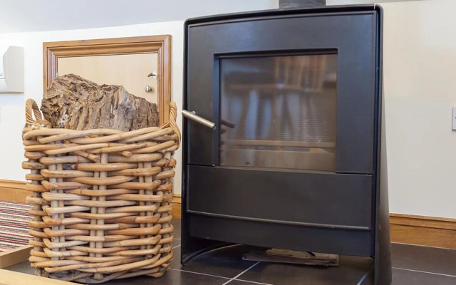 Lyde Cross Coach House